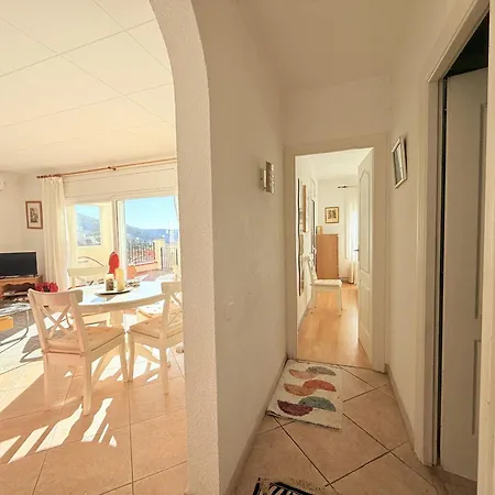 Villa Ref Nav45 *
